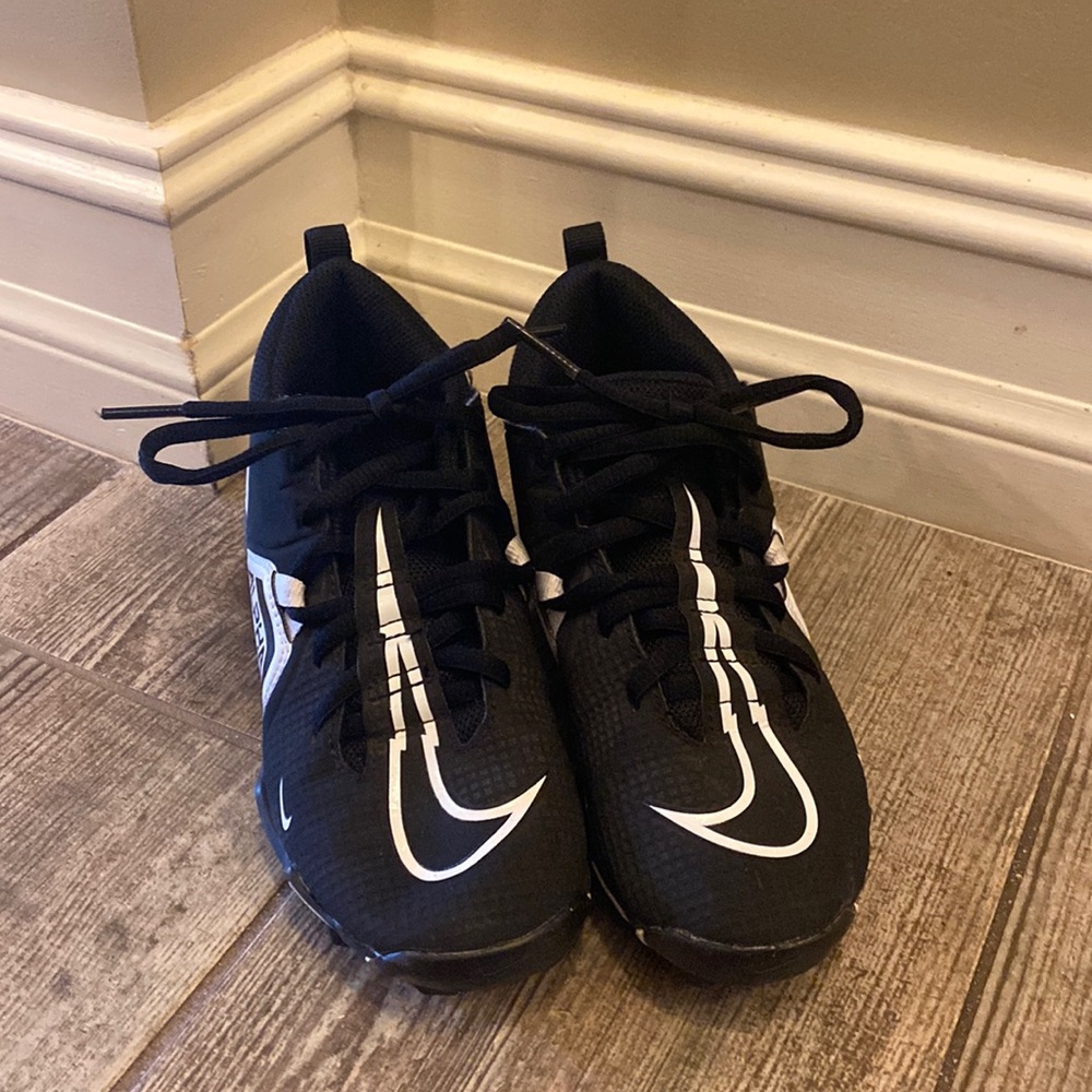 Nike Fastflex Boys cleats size 1